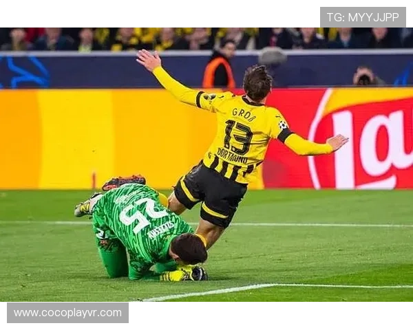 每体：改变计划，弗里克本轮准备让球队比赛当天才出征客场